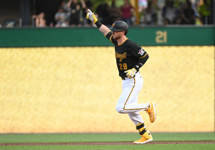 O'Hearn sets Pirates record with 10 RBIs in win over Braves